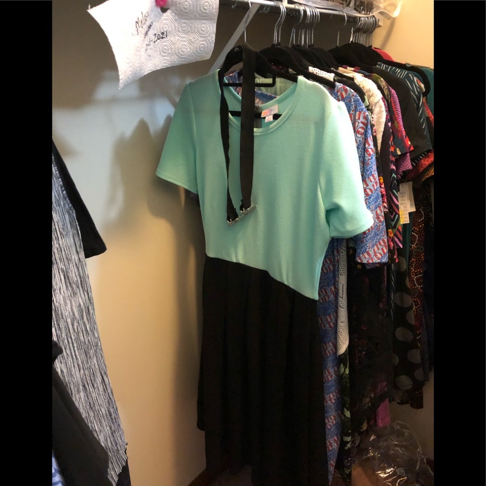 L Amelia by Lularoe new without tags